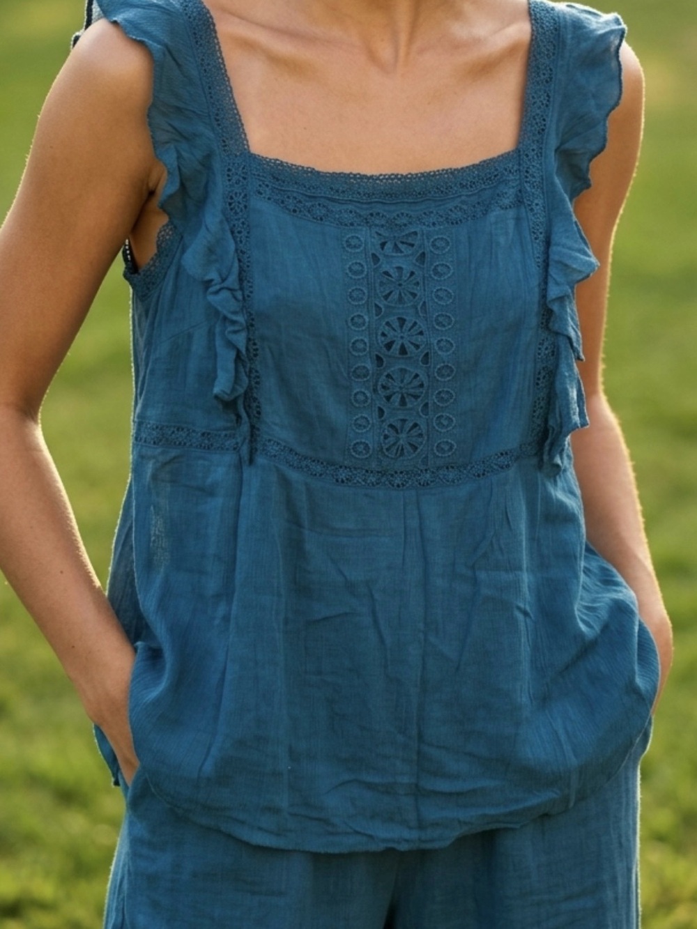 Suzanne Betro Teal Embroidered Ruffle-Sleeve Tank